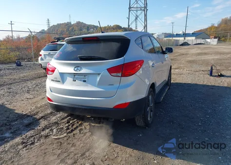 2015 Hyundai Tucson Gls z USA, uszkodzony, nr VIN KM8JTCAF5FU033153